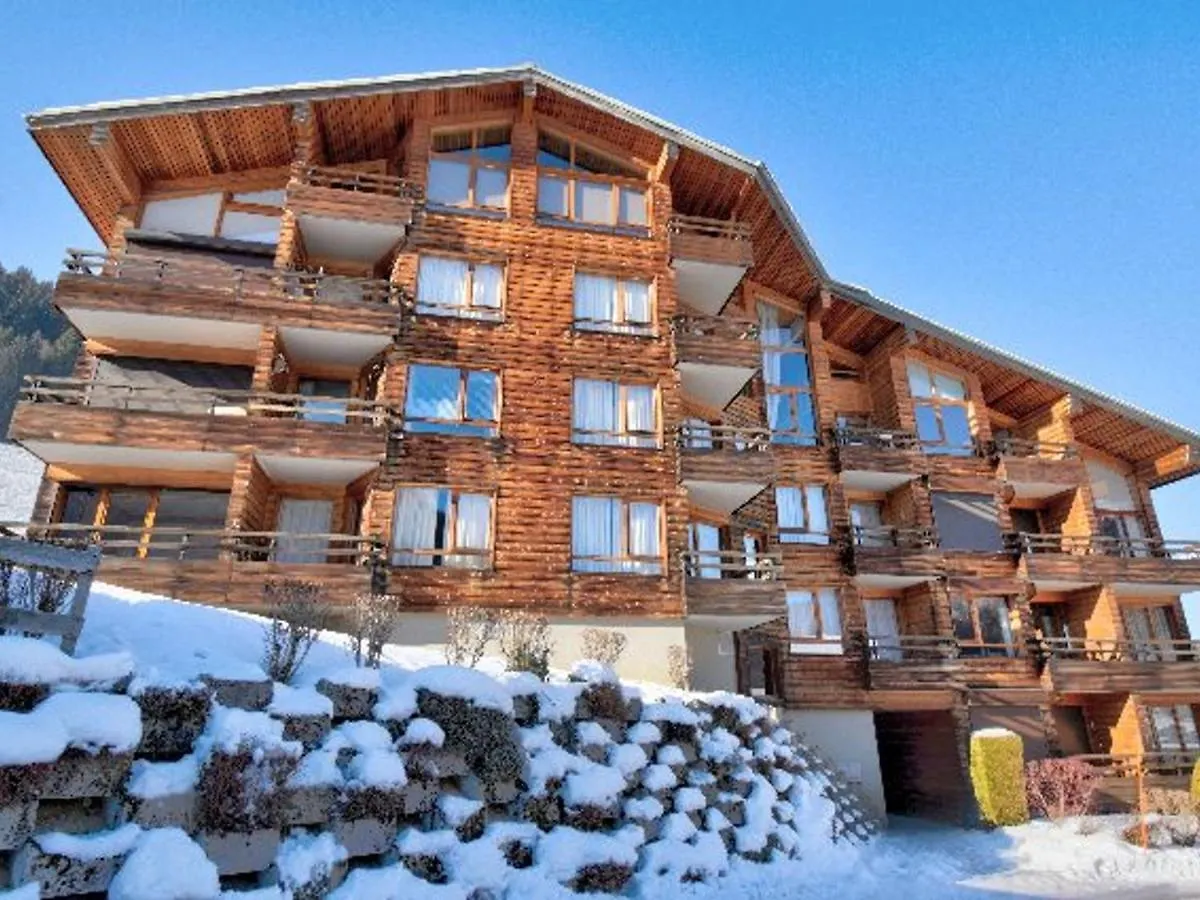 Appartement 3 Pieces Renove, Pieds Des Pistes Et Proche Centre, Morzine - Fr-1-524-35 0*,  France